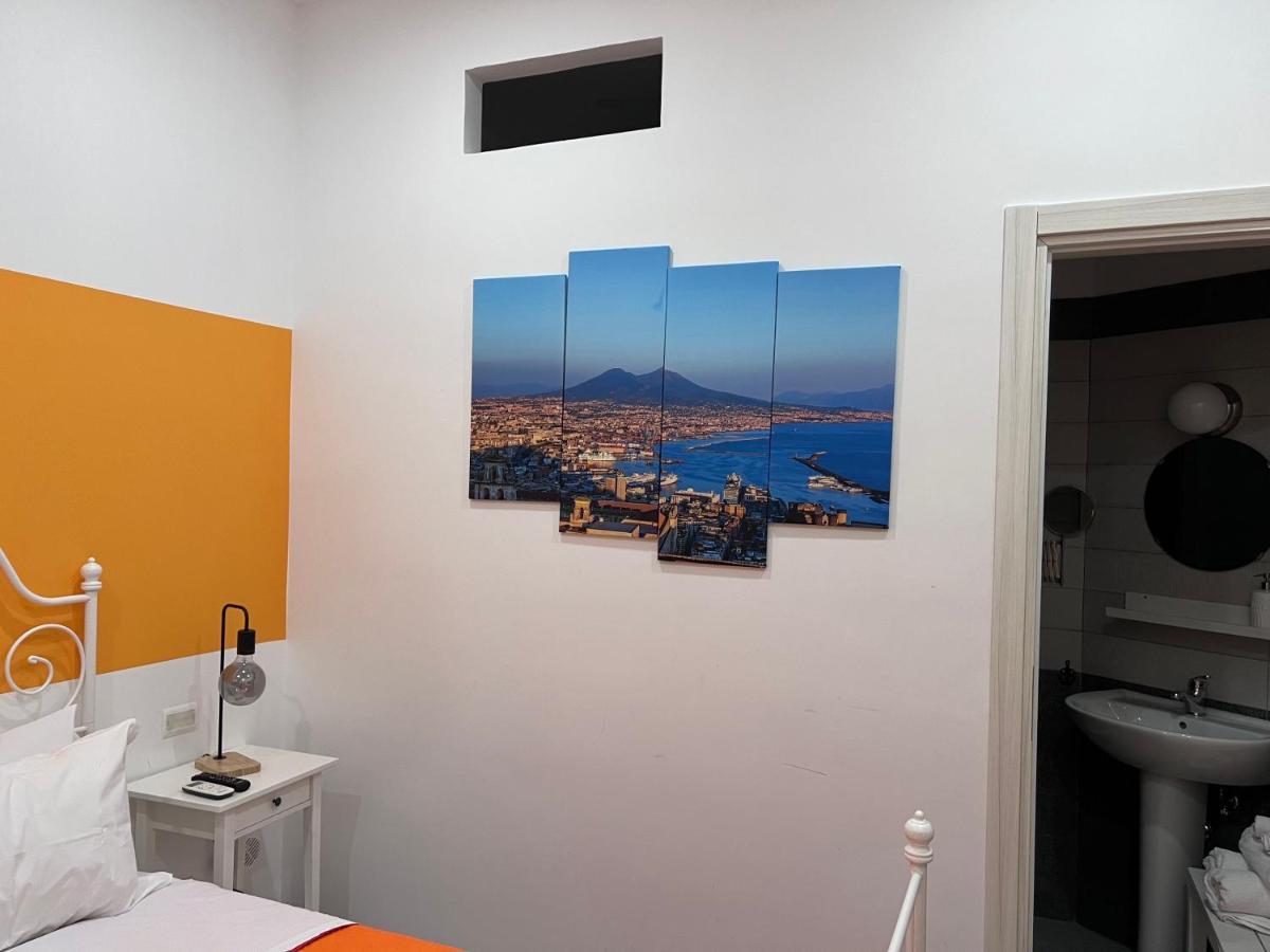 Apartment In The Center ナポリ エクステリア 写真